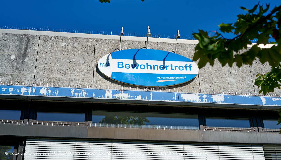 04.09.2019 - Einkaufs- und Wohnzentrum Quiddestraße in Neuperlach